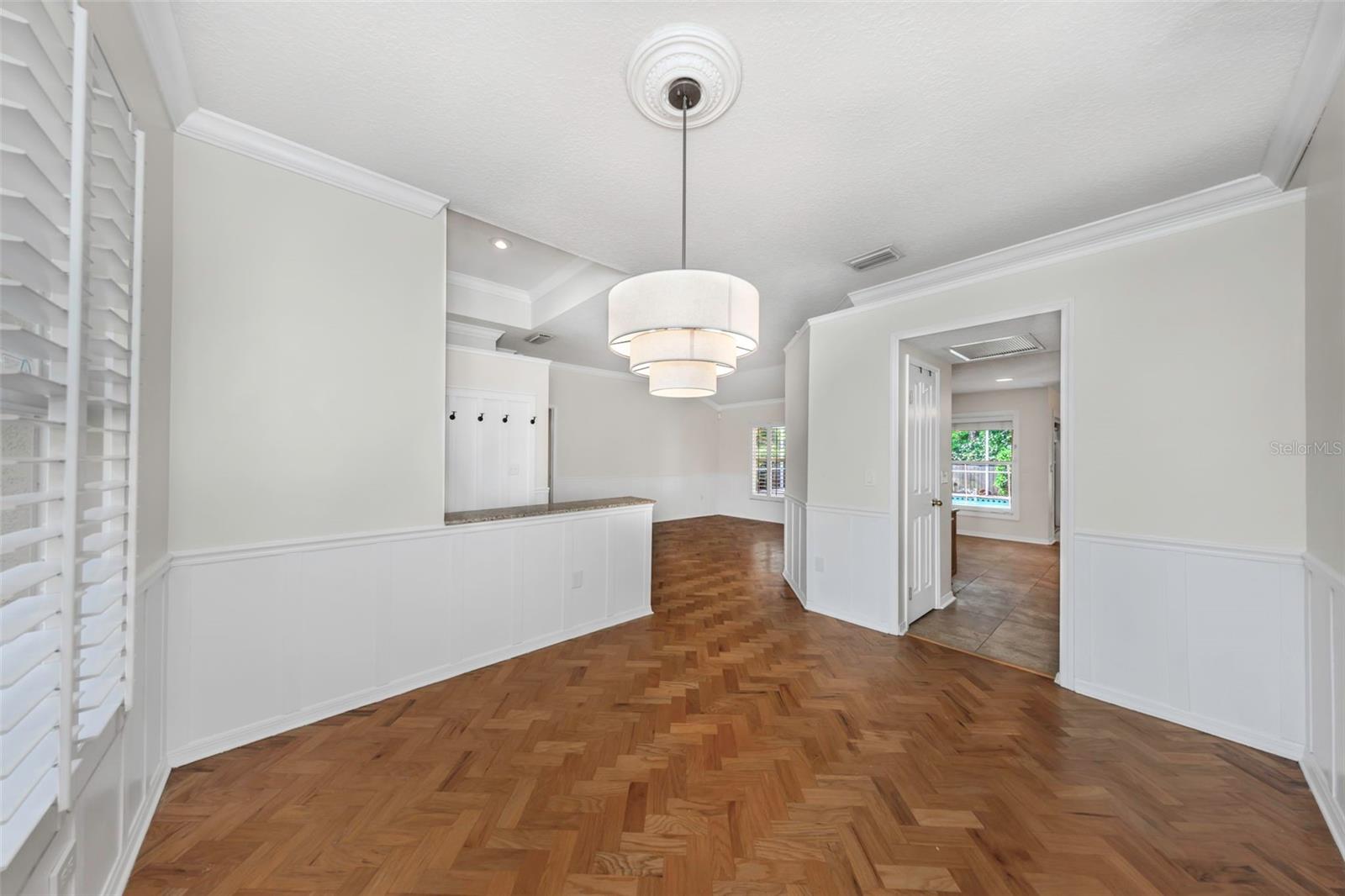 Image 11 of 32 For 15002 Rocky Ledge Drive