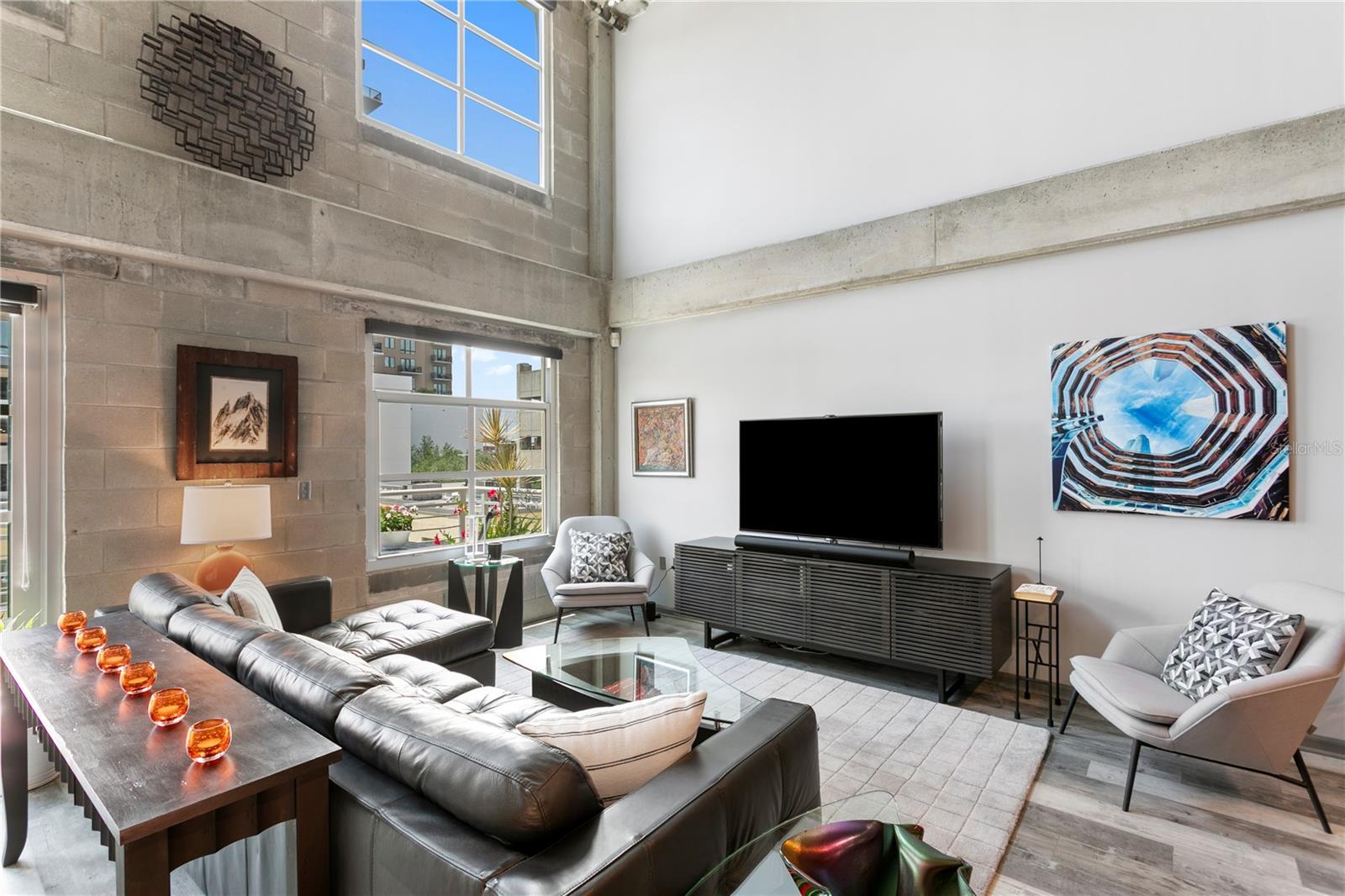 Image 4 of 34 For 1212 Whiting Street 404