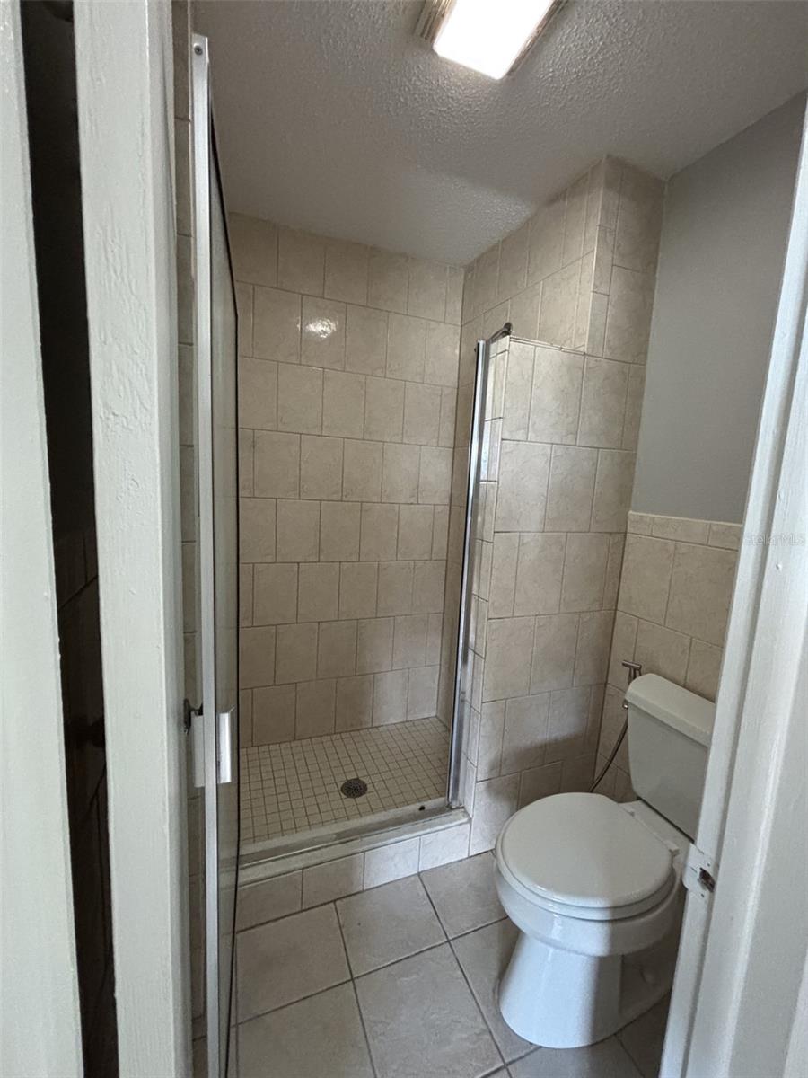 Image 18 of 23 For 10307 Parkcrest Drive