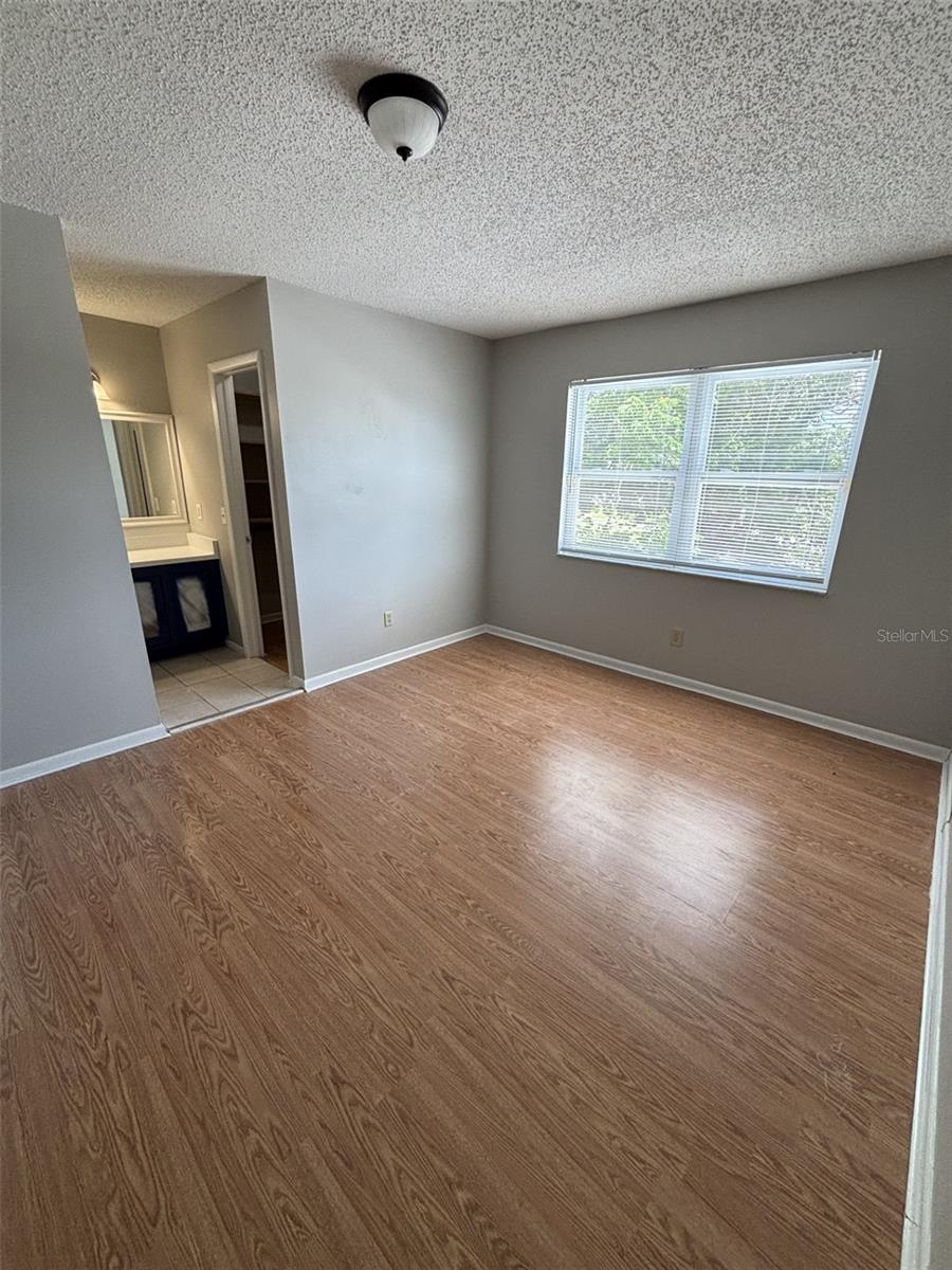 Image 22 of 23 For 10307 Parkcrest Drive