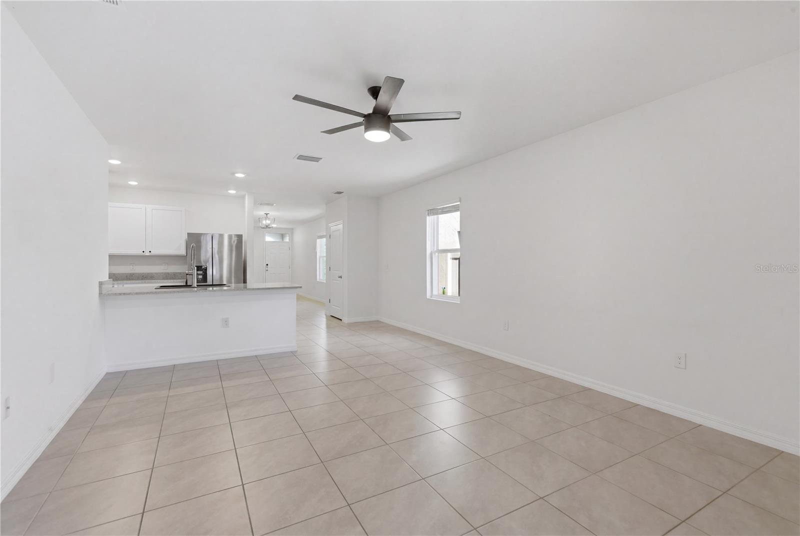Image 14 of 45 For 3256 Suncoast Plains Drive