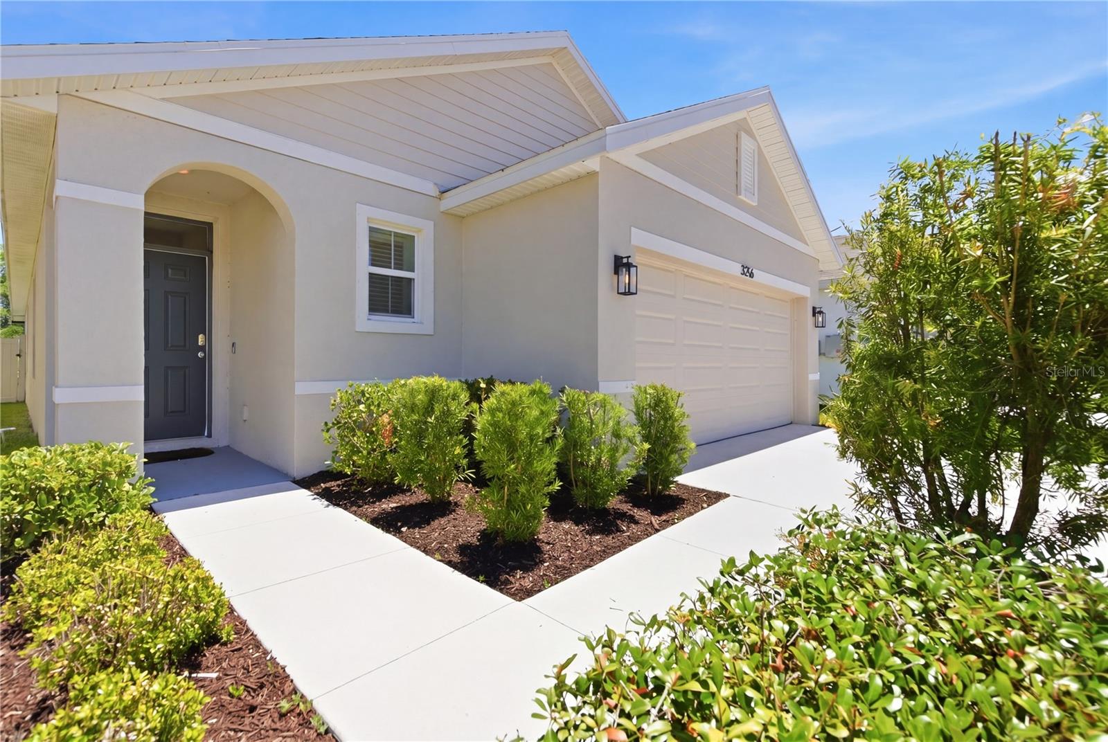 Image 2 of 45 For 3256 Suncoast Plains Drive