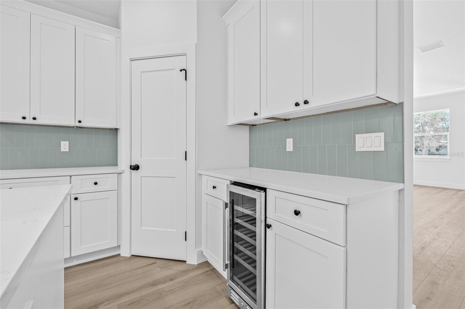Image 18 of 39 For 7617 Alvina Street
