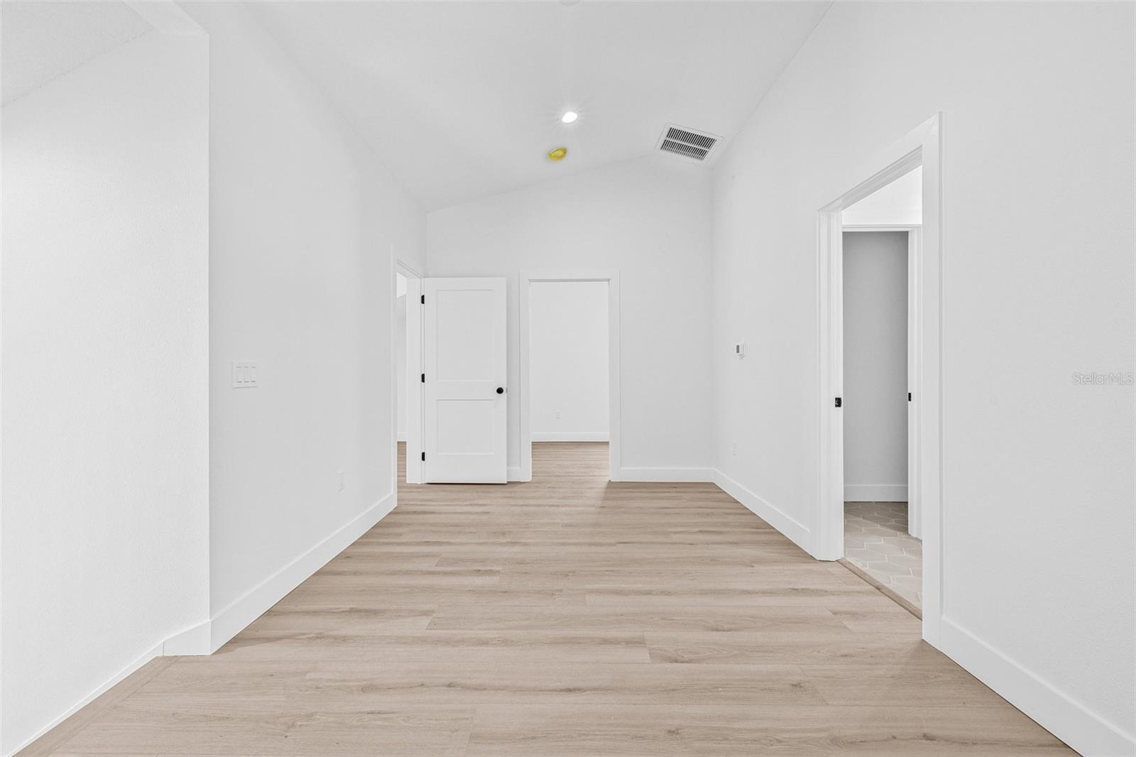 Image 31 of 39 For 7617 Alvina Street