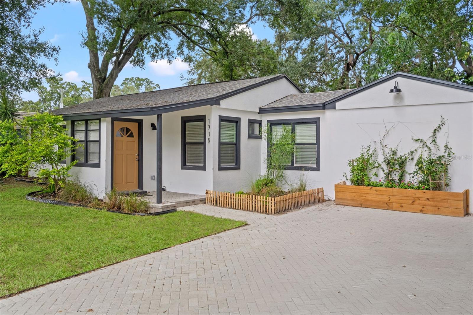 Image 3 of 40 For 1715 Alexander Road