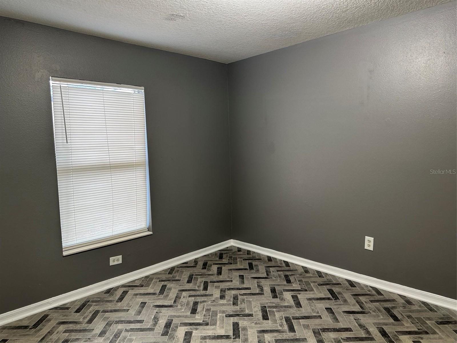 Image 7 of 11 For 8502 17th Street