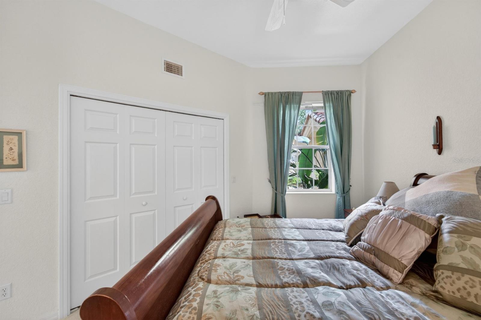 Image 30 of 68 For 1364 Emerald Dunes Drive