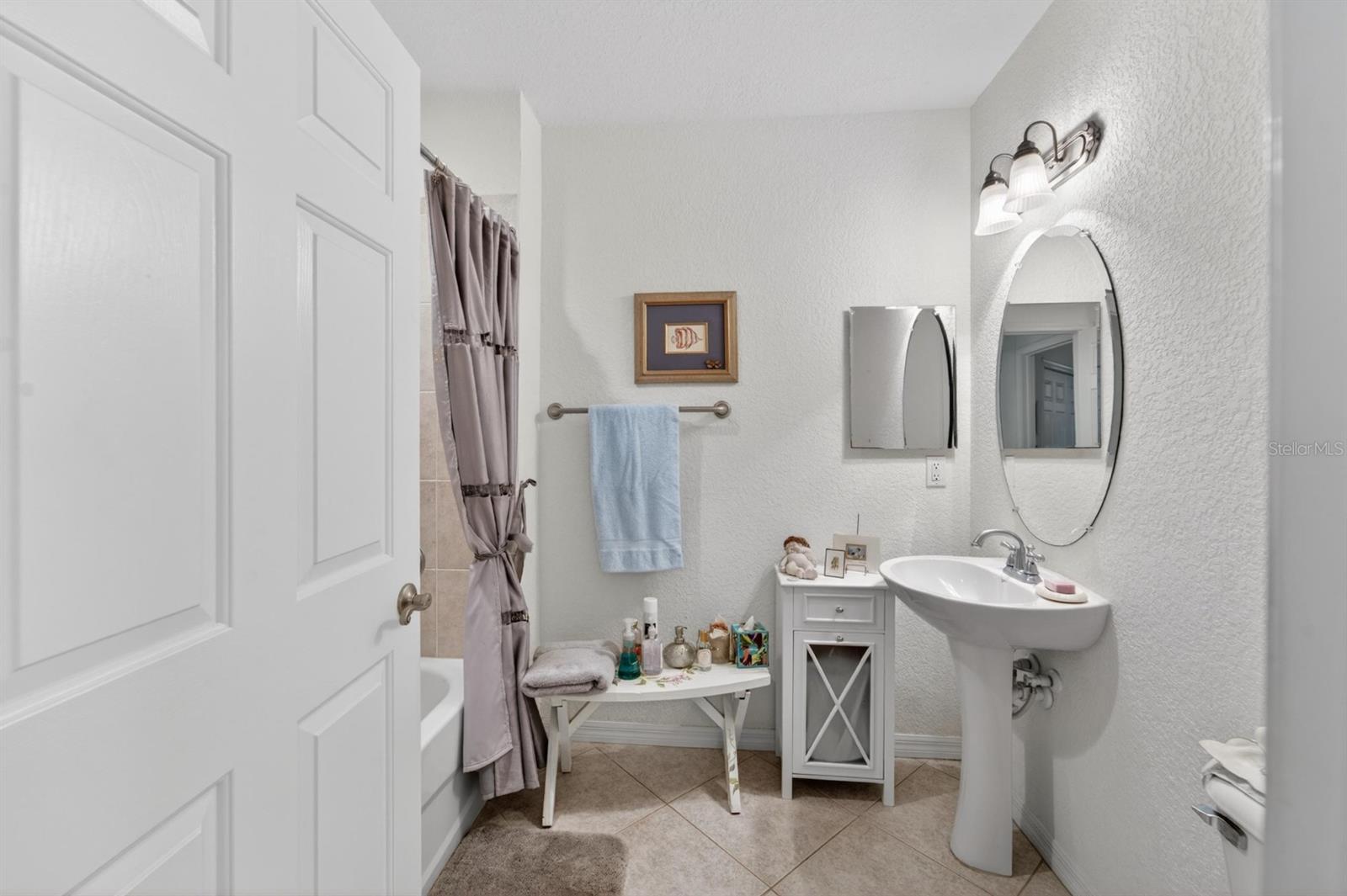 Image 31 of 68 For 1364 Emerald Dunes Drive