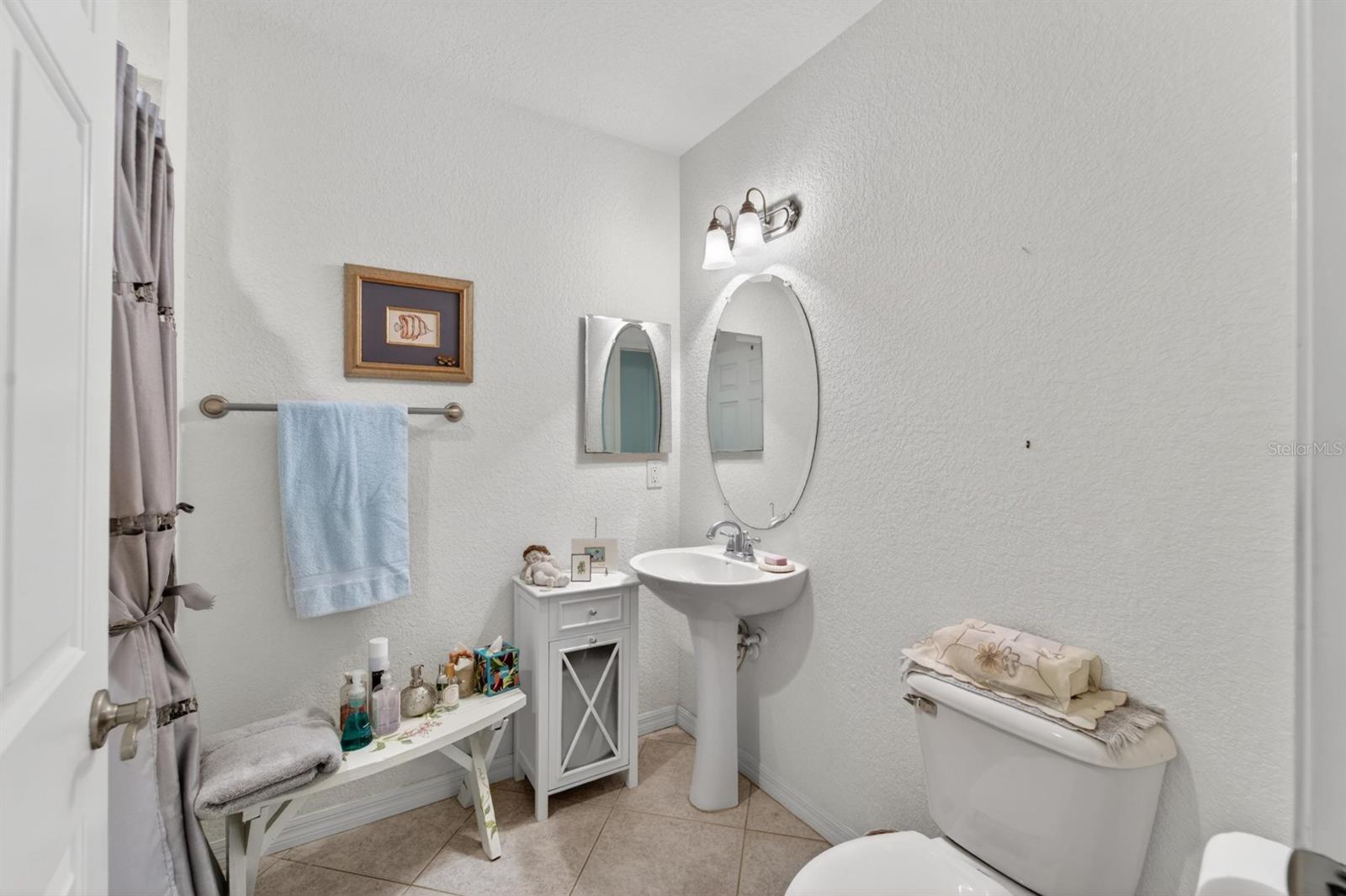 Image 32 of 68 For 1364 Emerald Dunes Drive