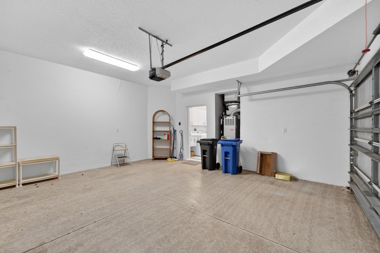 Image 38 of 68 For 1364 Emerald Dunes Drive