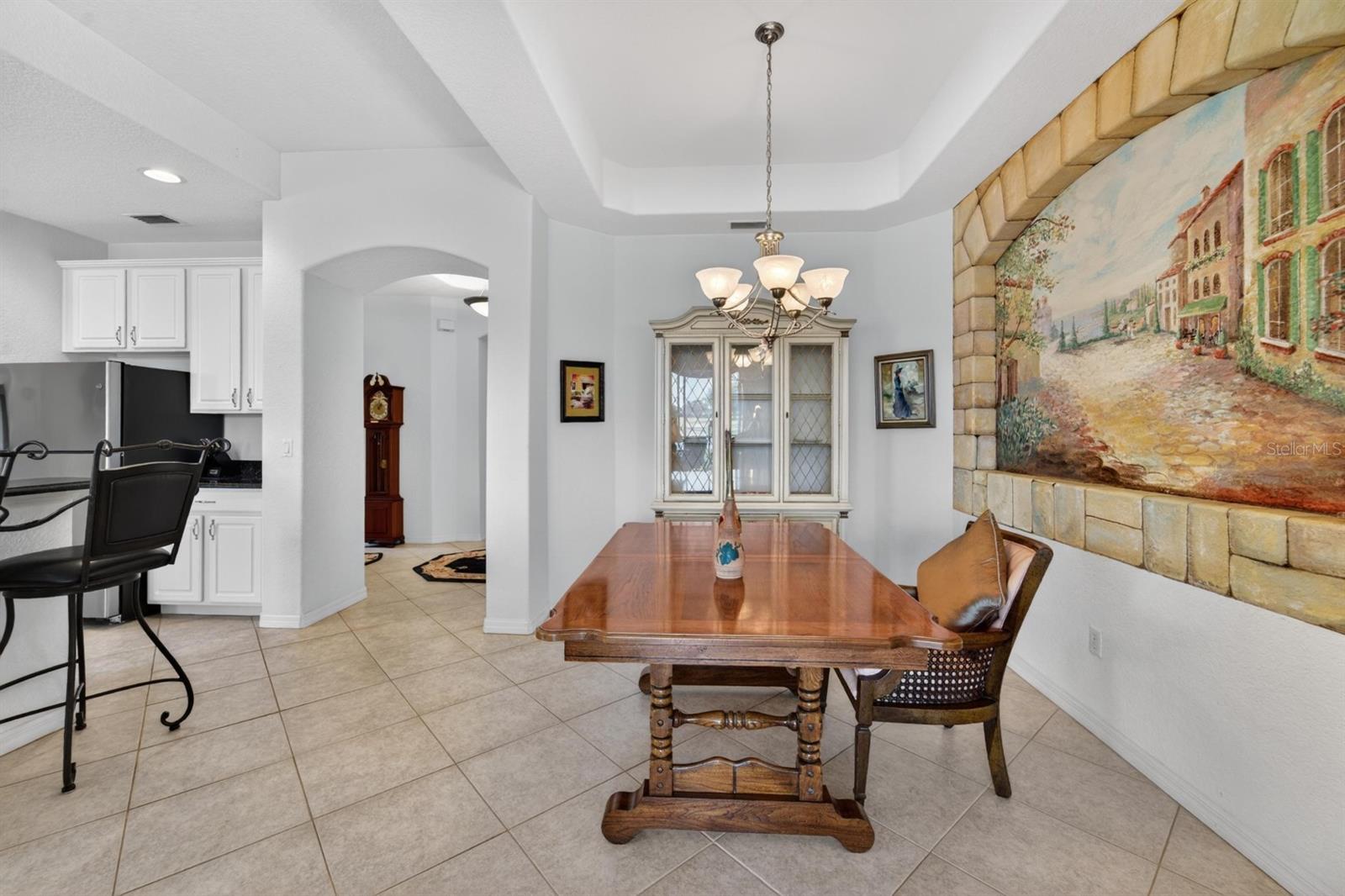 Image 9 of 68 For 1364 Emerald Dunes Drive