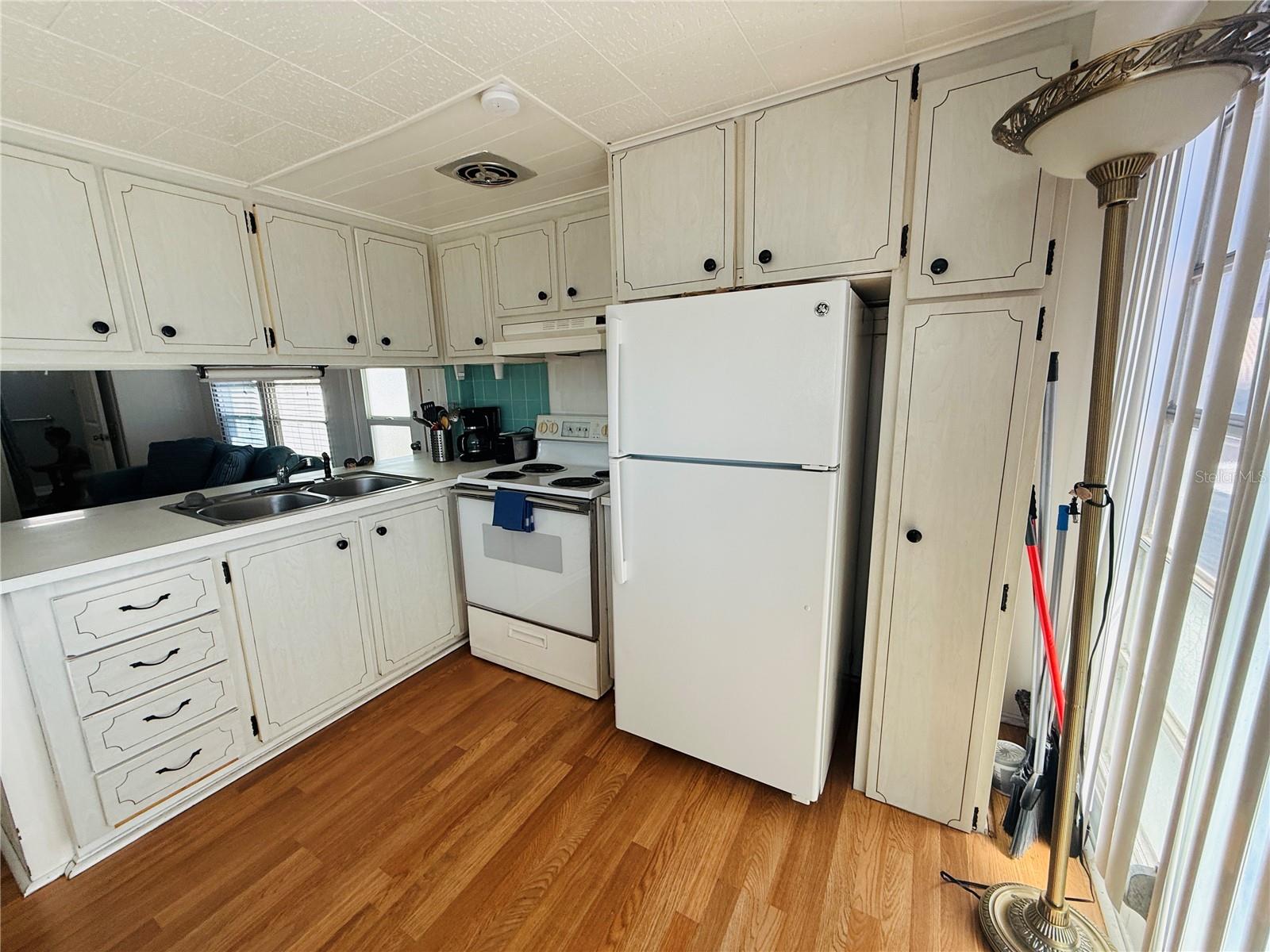 Image 13 of 34 For 4851 Gandy Boulevard B3l15