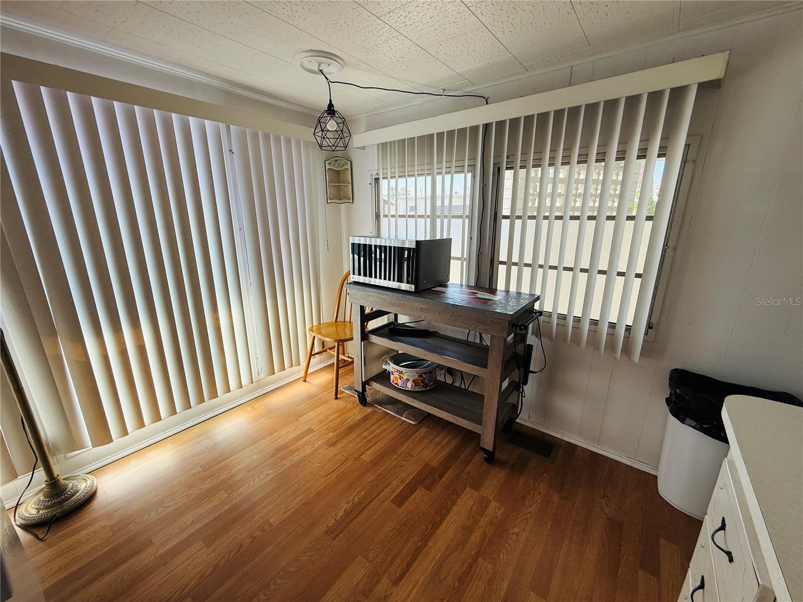 Image 14 of 34 For 4851 Gandy Boulevard B3l15