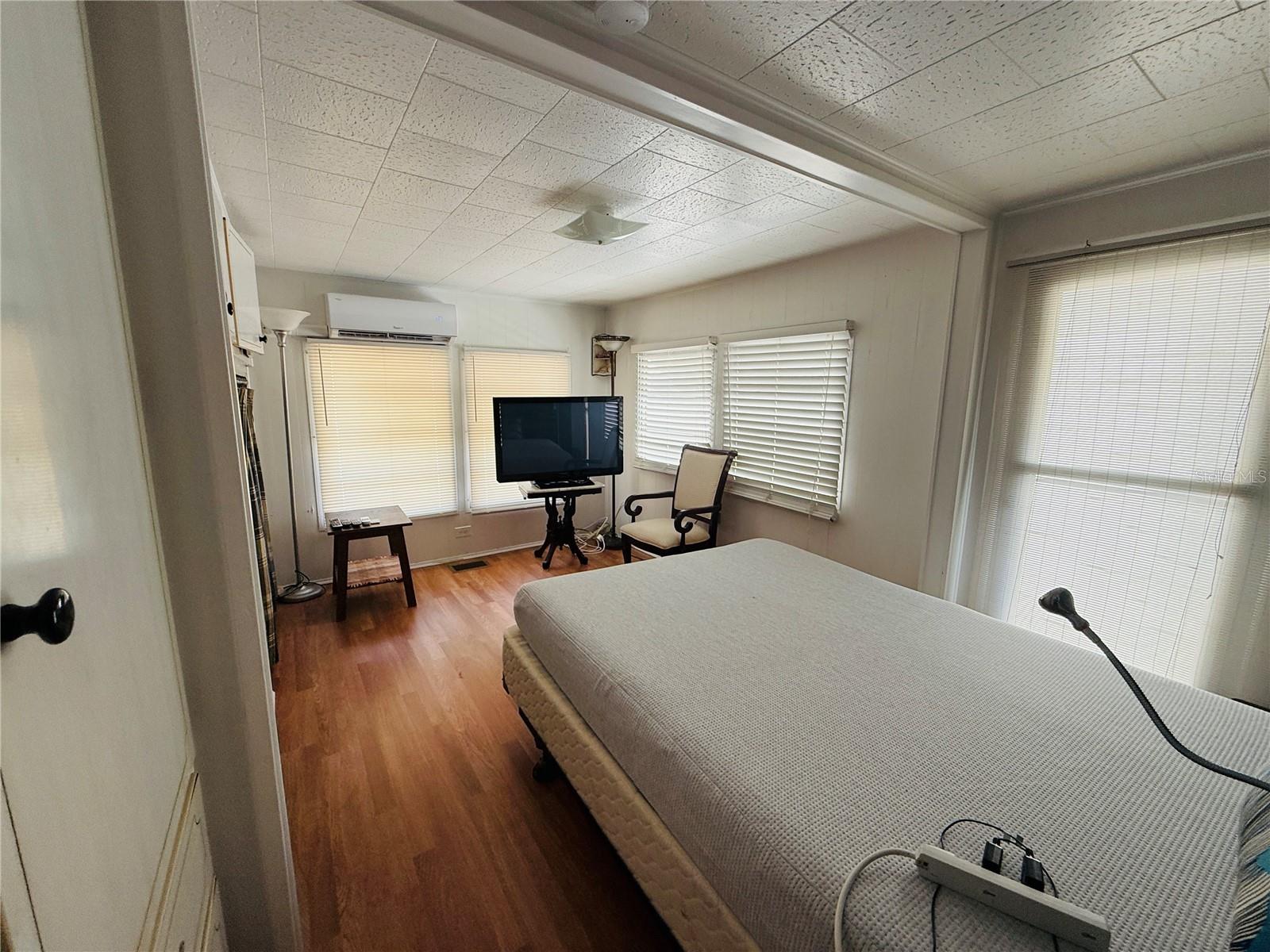 Image 18 of 34 For 4851 Gandy Boulevard B3l15