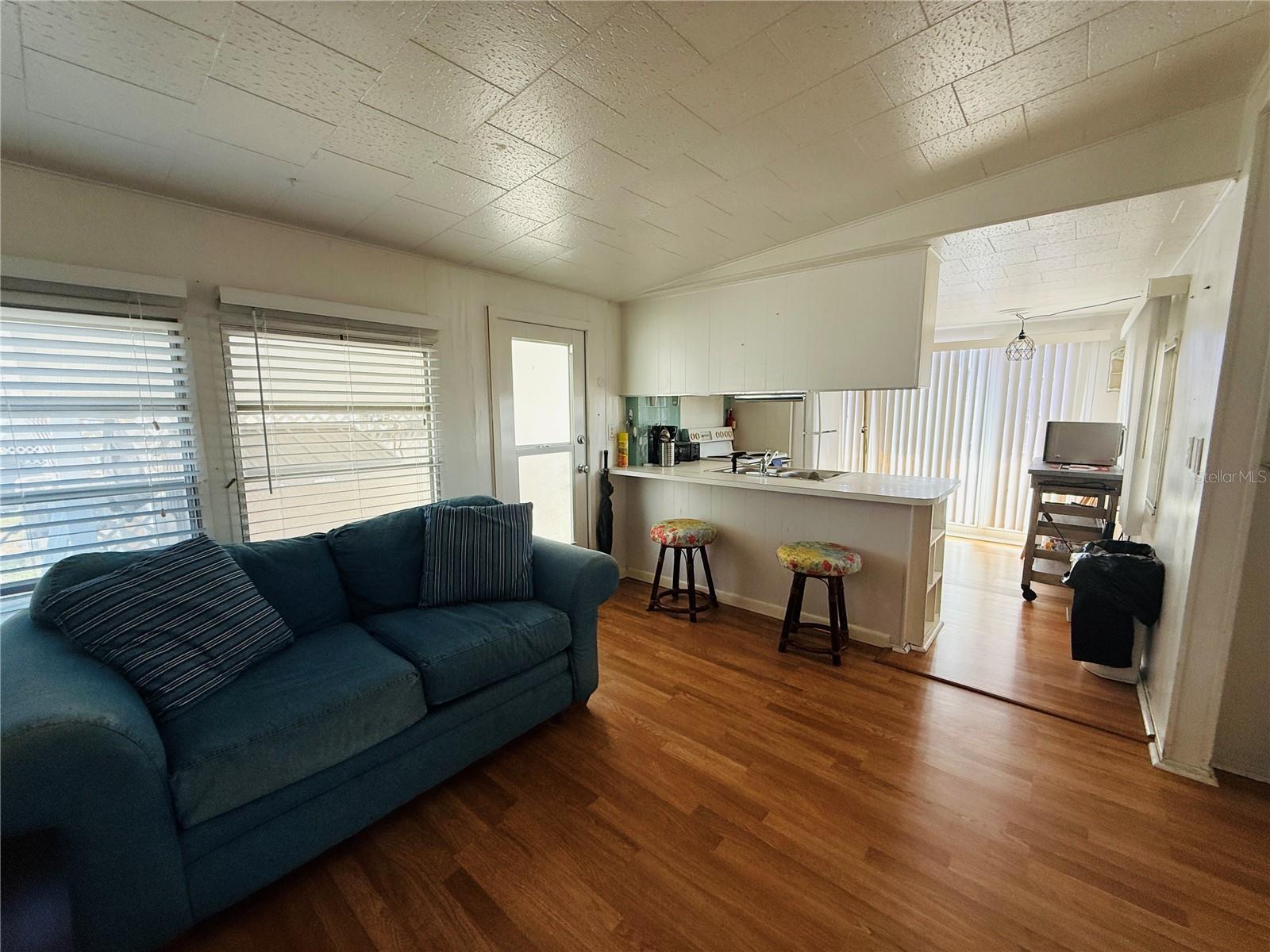 Image 6 of 34 For 4851 Gandy Boulevard B3l15