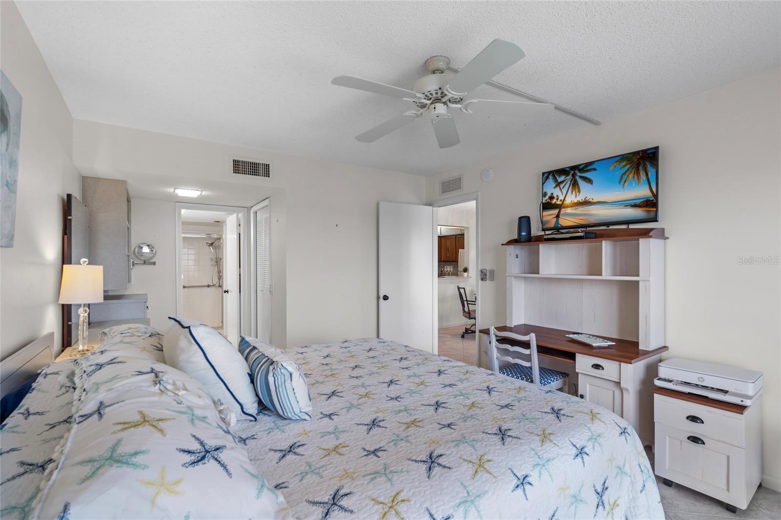 Image 14 of 23 For 4900 Brittany Drive S 808