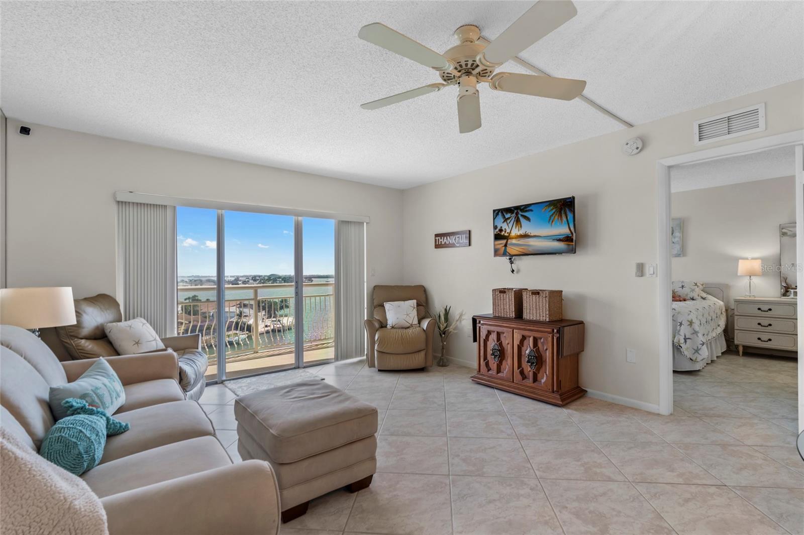 Image 3 of 23 For 4900 Brittany Drive S 808