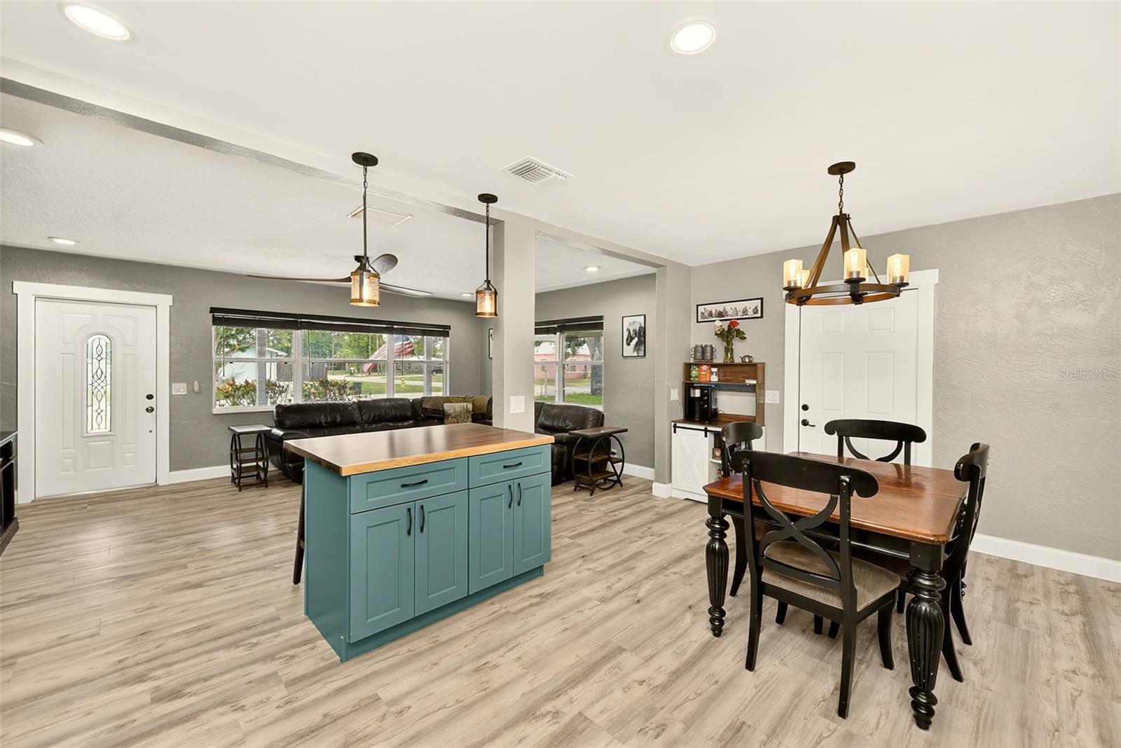 Image 12 of 43 For 4300 80th Avenue N