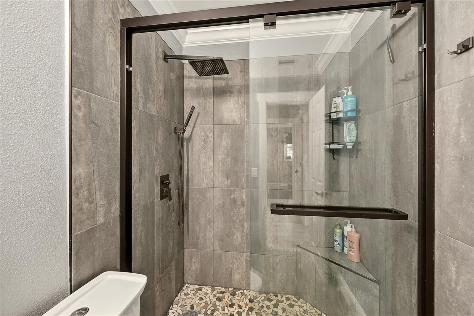 Image 21 of 43 For 4300 80th Avenue N