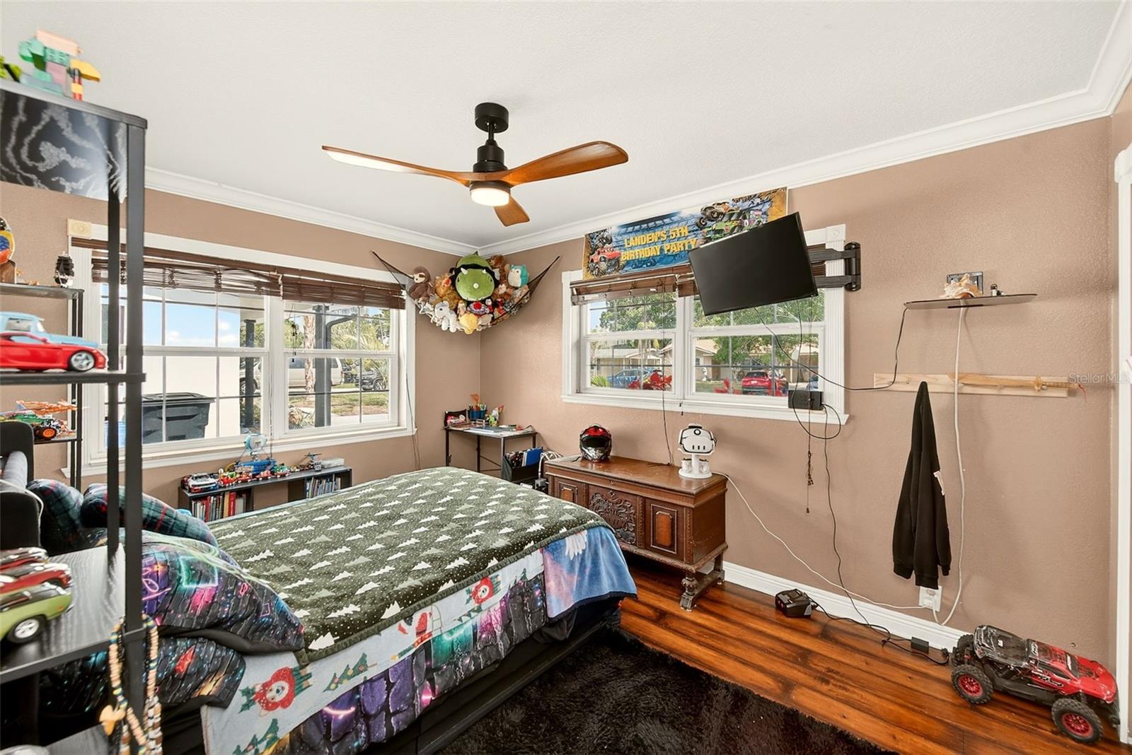 Image 22 of 43 For 4300 80th Avenue N