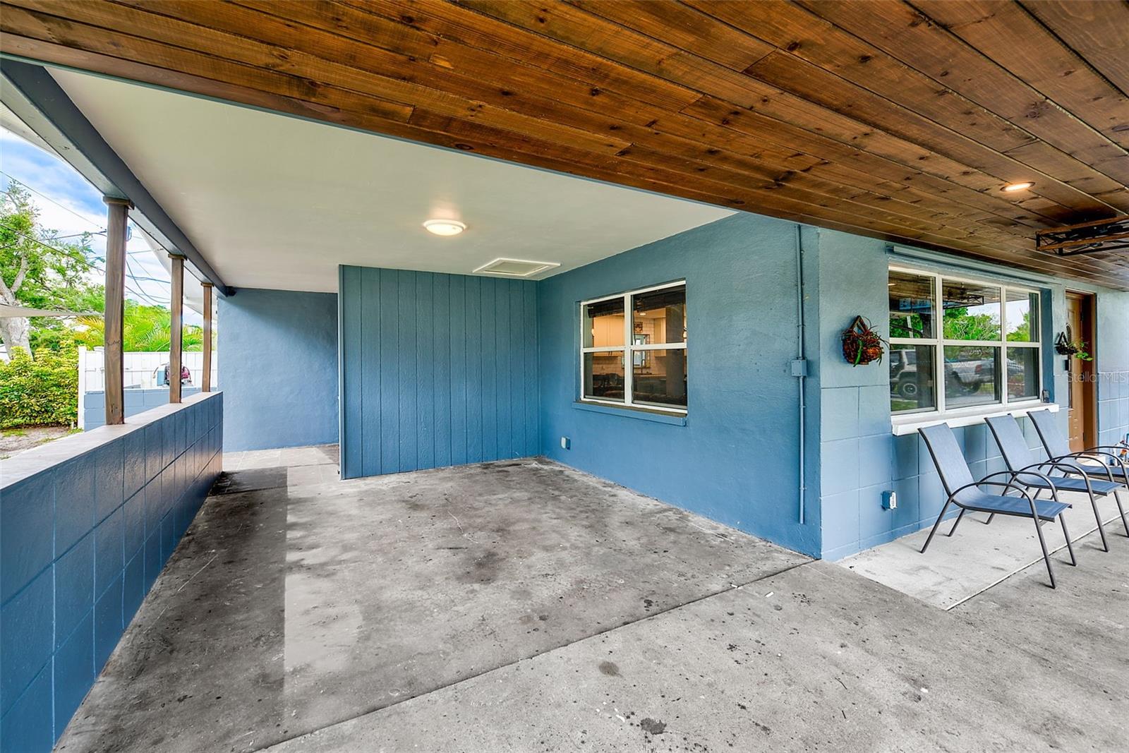 Image 27 of 43 For 4300 80th Avenue N