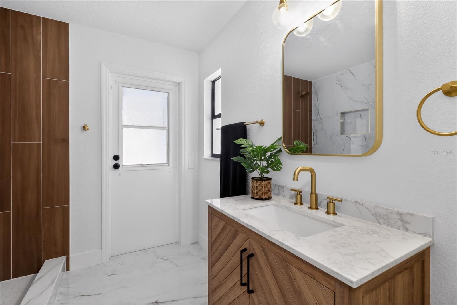 Image 30 of 50 For 7213 Jasmin Drive