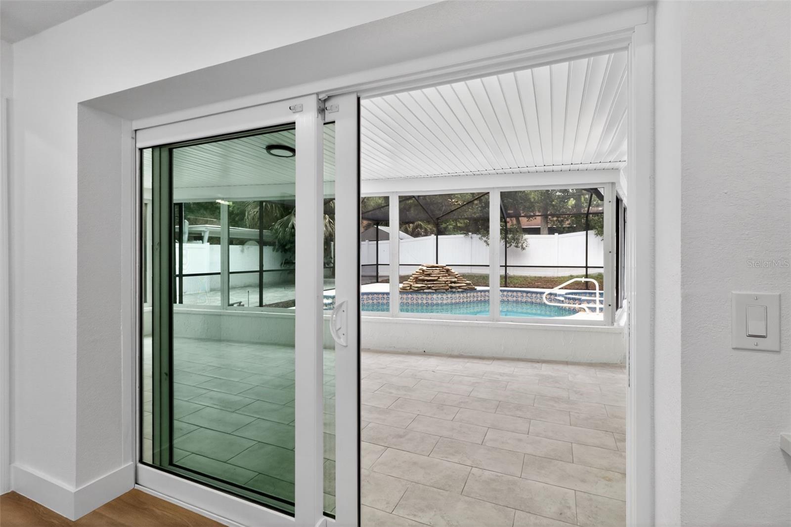 Image 32 of 50 For 7213 Jasmin Drive