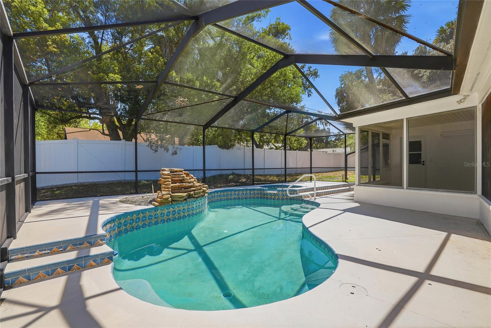 Image 38 of 50 For 7213 Jasmin Drive
