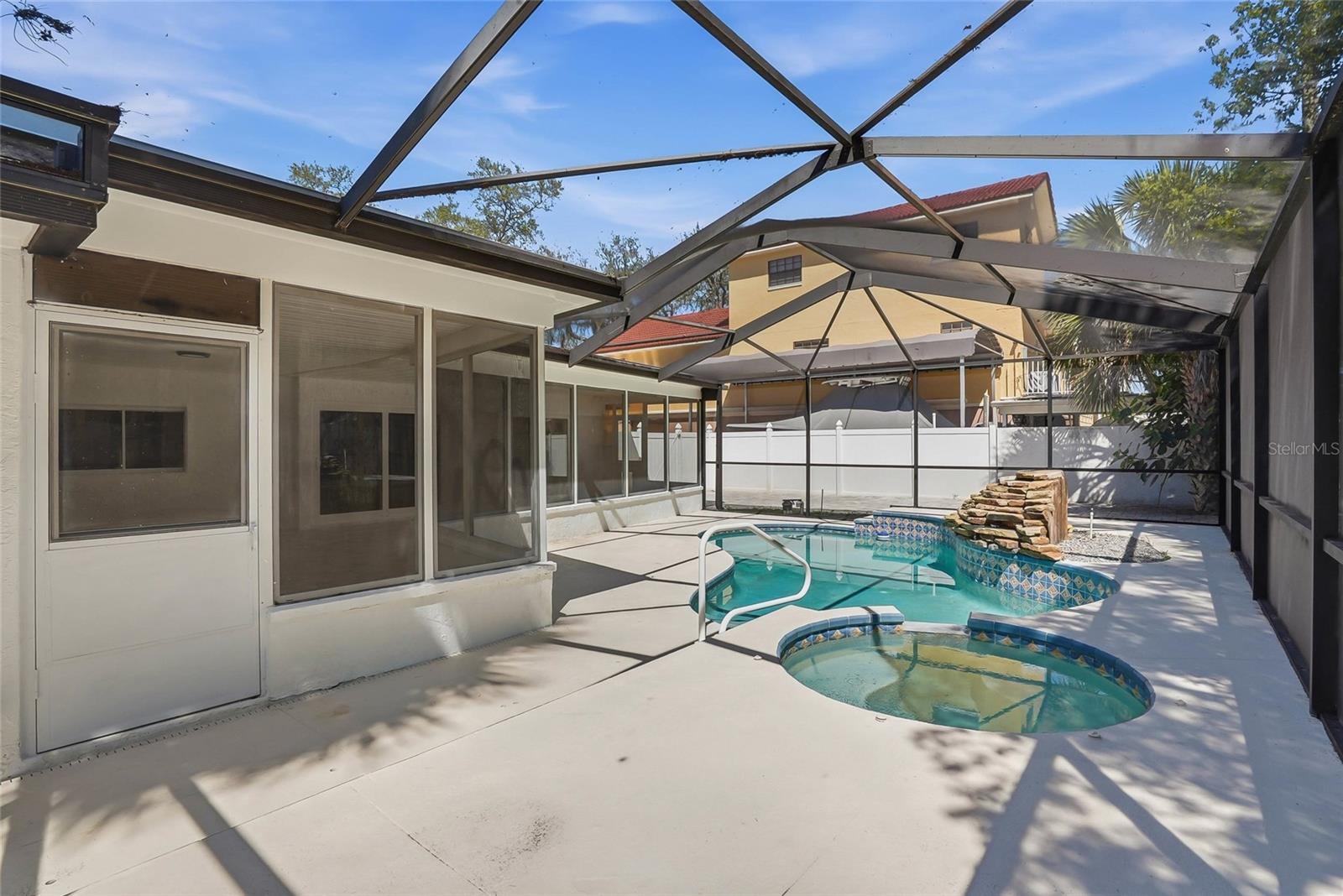 Image 40 of 50 For 7213 Jasmin Drive