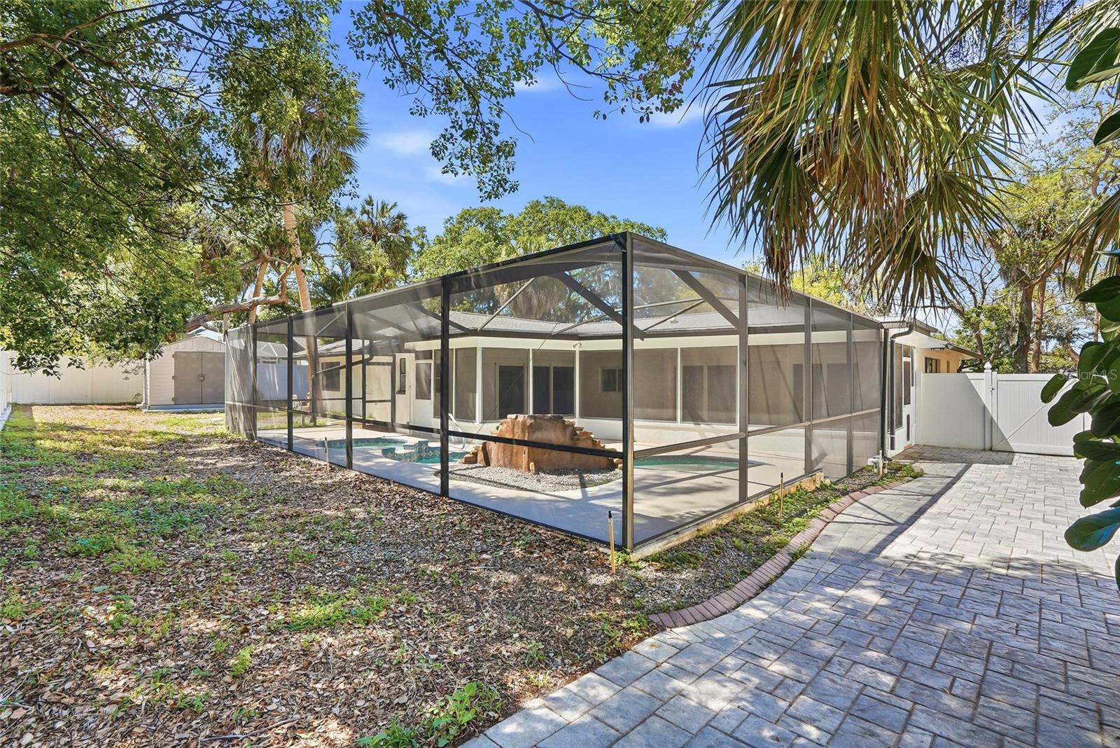 Image 42 of 50 For 7213 Jasmin Drive