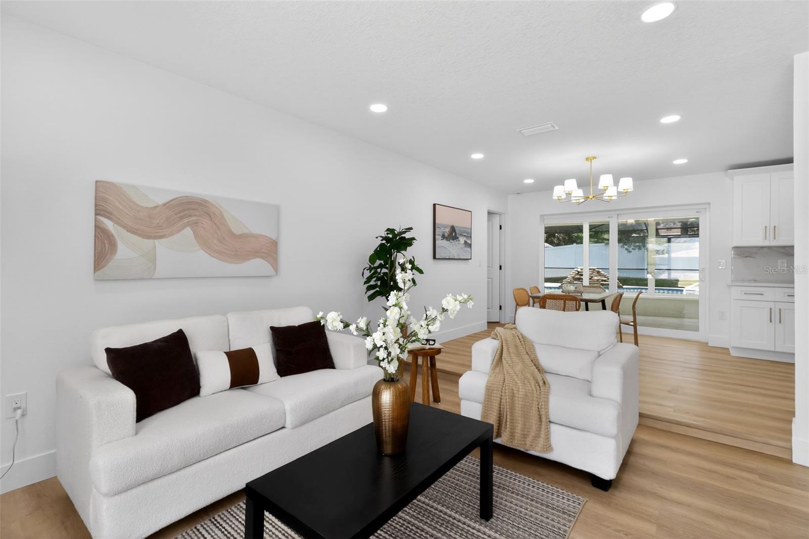 Image 8 of 50 For 7213 Jasmin Drive