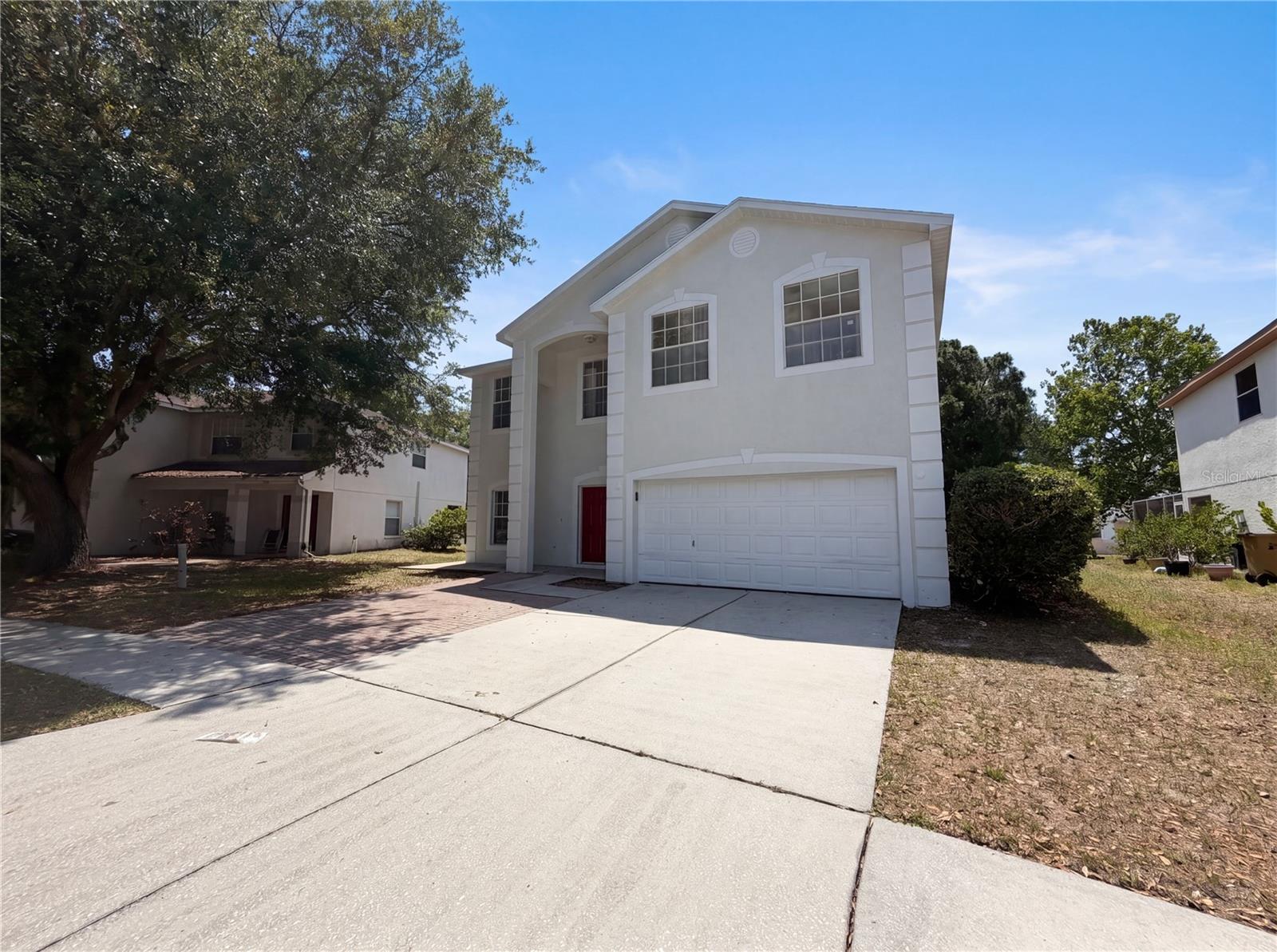 Listing photo id 4 for 8116 River Mont Way