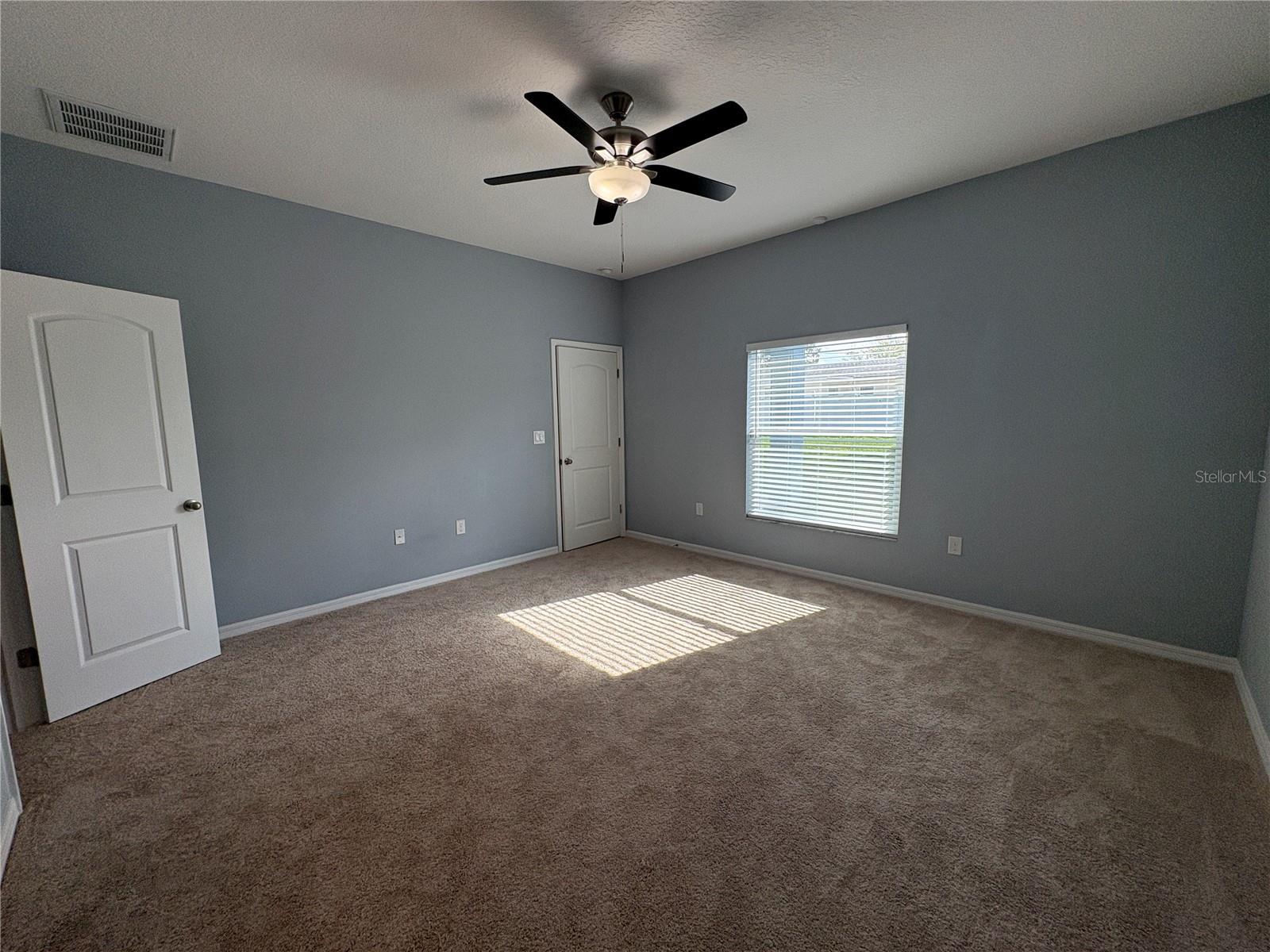 Image 13 of 25 For 5575 113th Street