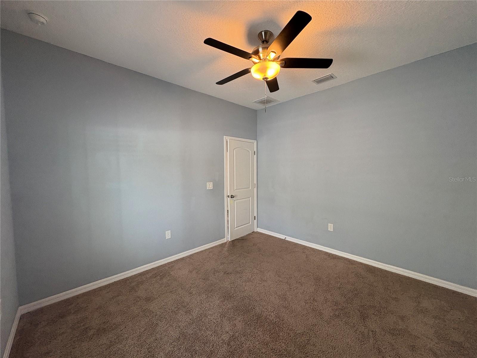 Image 19 of 25 For 5575 113th Street