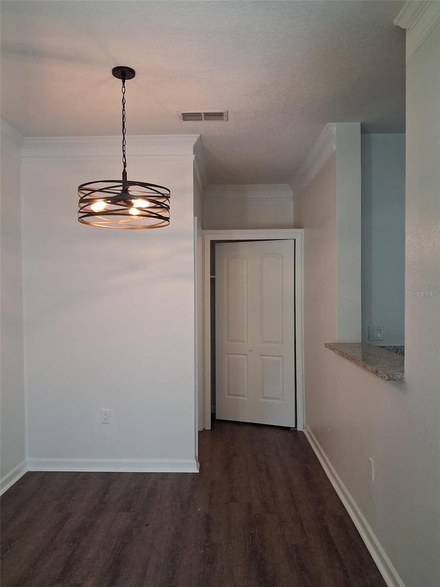Image 19 of 19 For 10405 Villa View Circle 10405