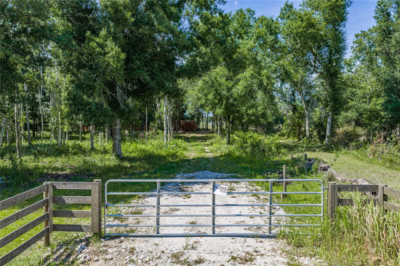 Image 10 of 46 For 42655 State Road 64 E