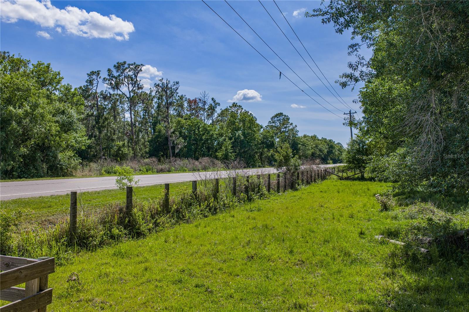 Image 13 of 46 For 42655 State Road 64 E