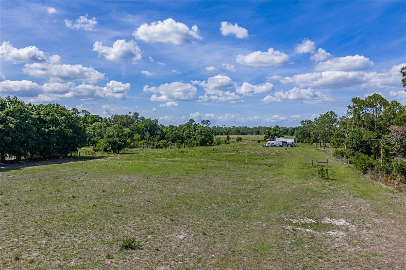Image 21 of 46 For 42655 State Road 64 E