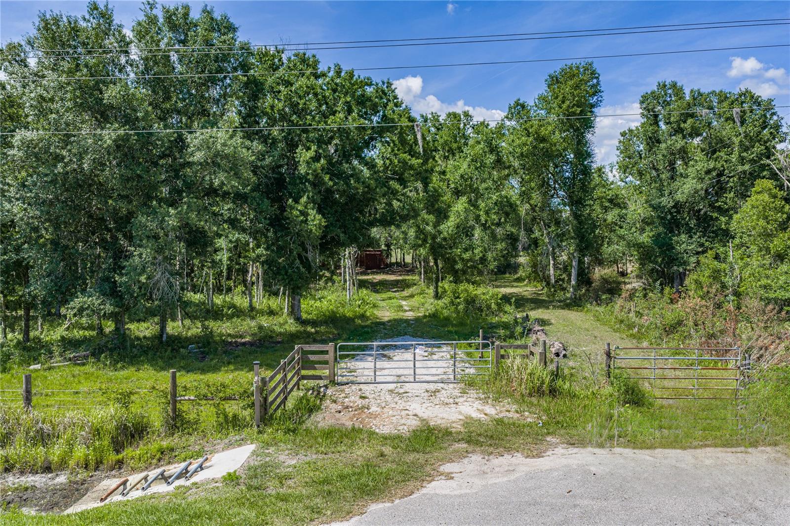Image 9 of 46 For 42655 State Road 64 E