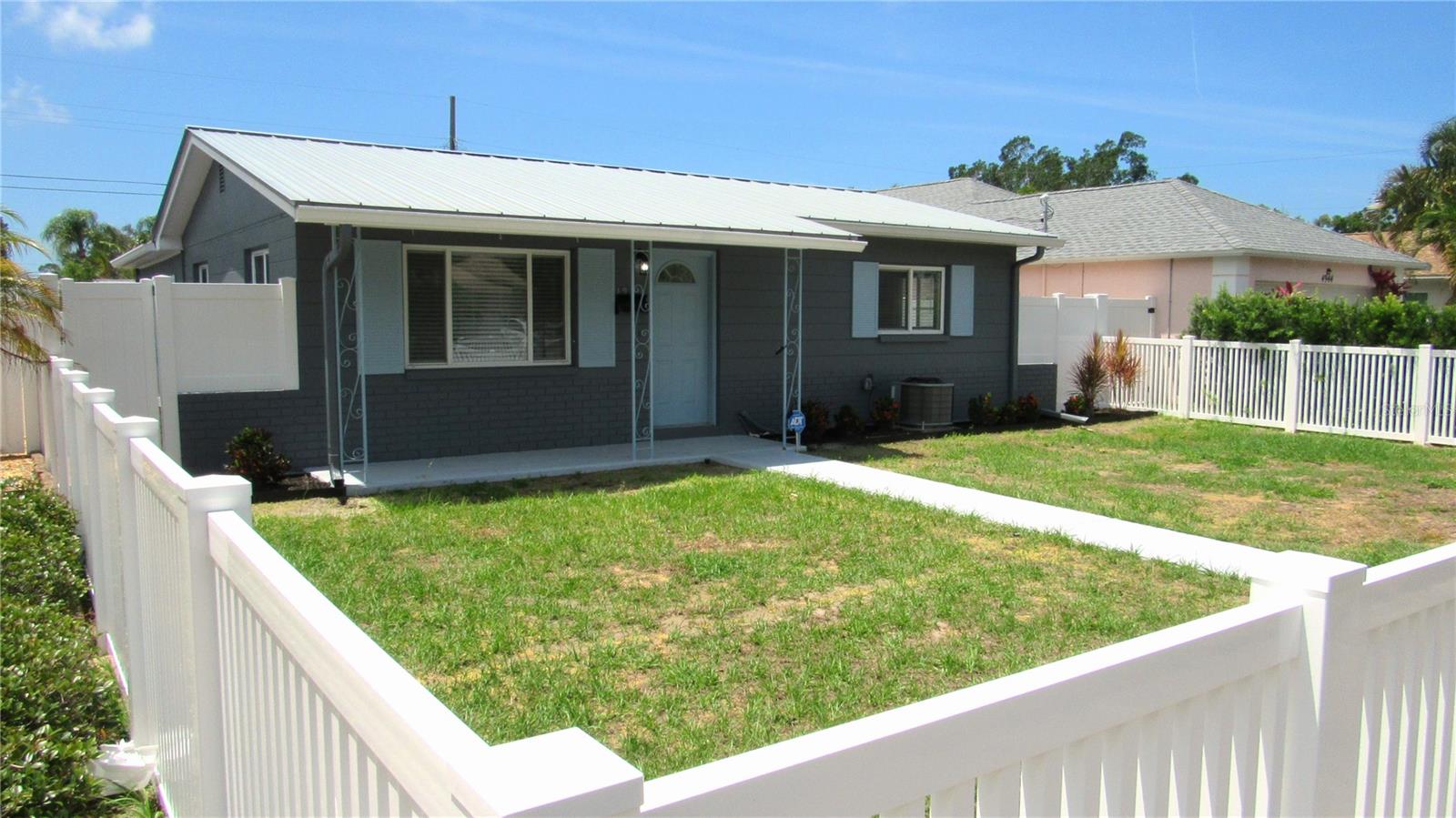 Details for 4934 21st Avenue N, ST PETERSBURG, FL 33710