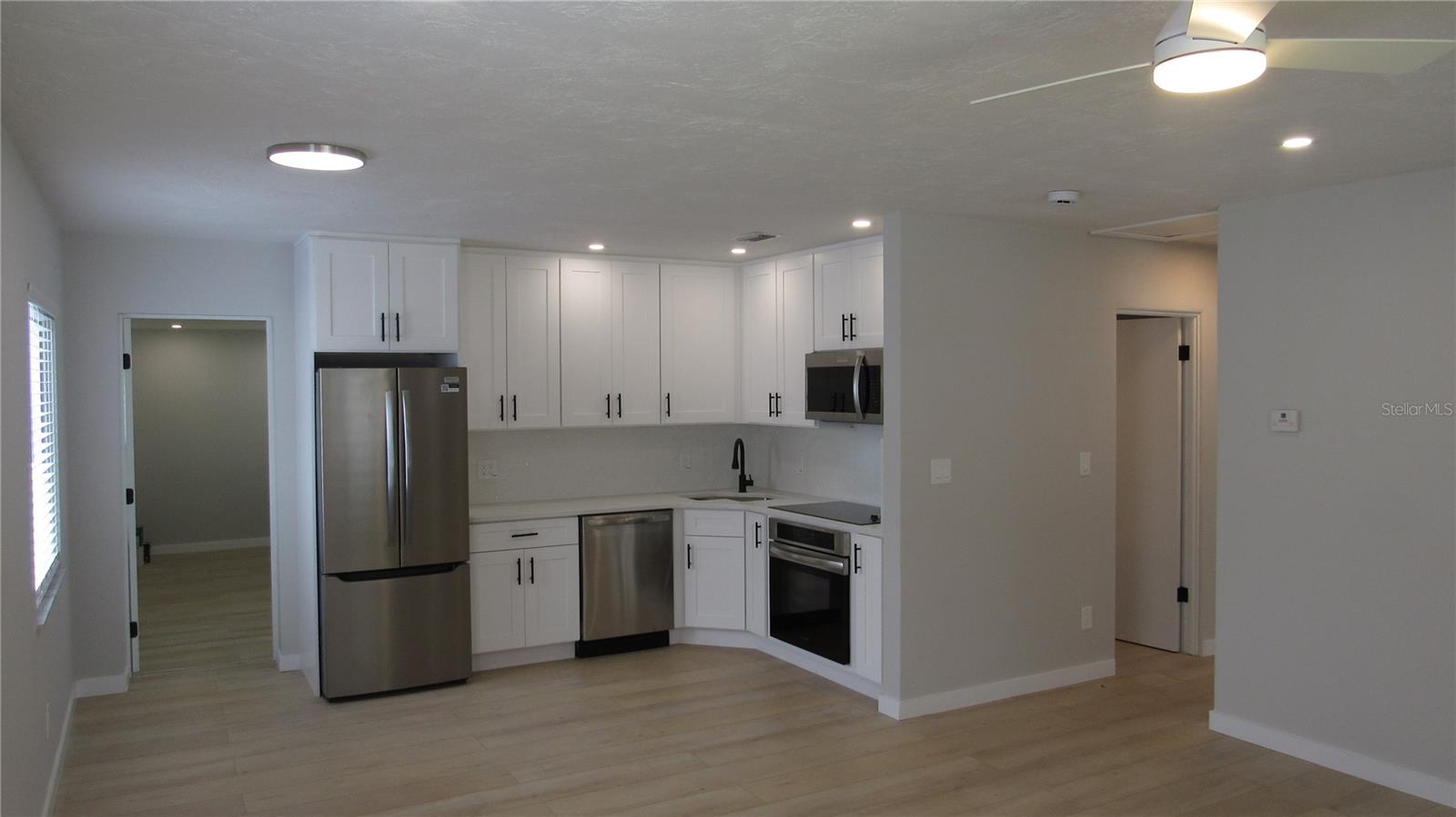 Image 4 of 25 For 4934 21st Avenue N