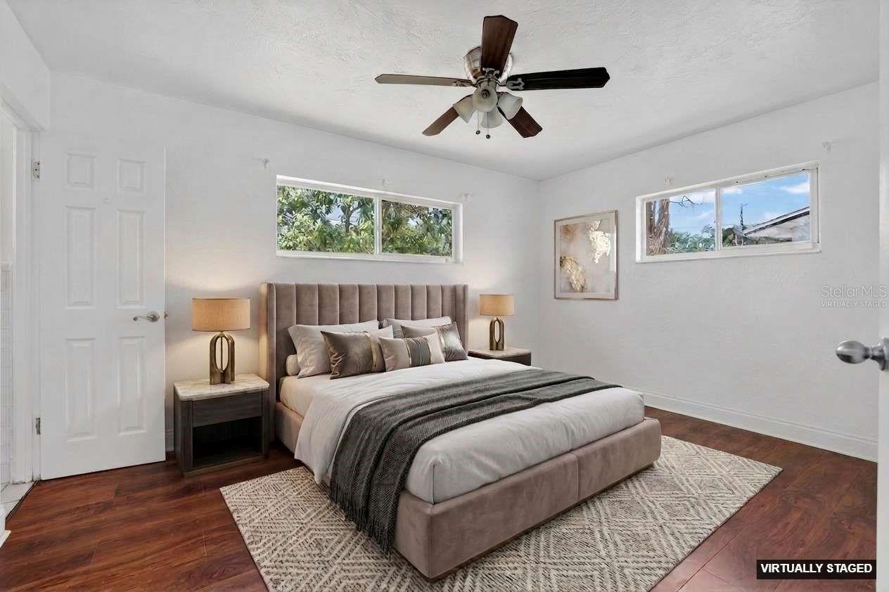 Image 10 of 19 For 3673 Searobin Drive Se