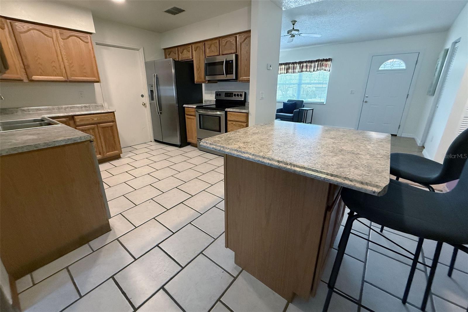 Image 6 of 19 For 2334 Knoll Avenue S