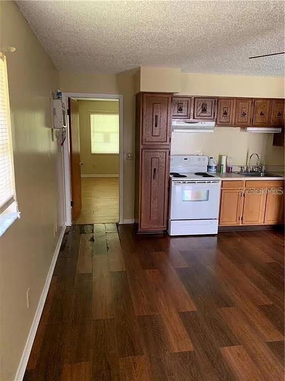 Image 3 of 7 For 5217 17th Street