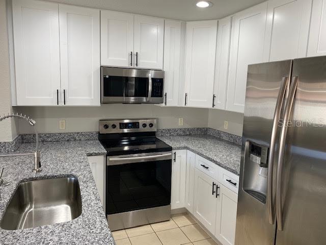 Image 10 of 19 For 8427 136th Street