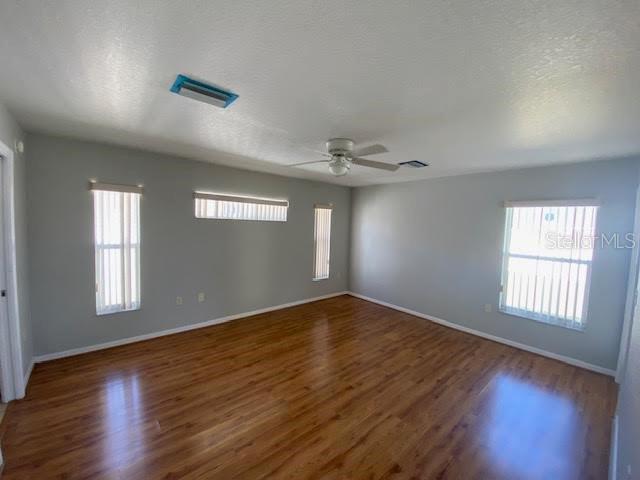 Image 7 of 19 For 8427 136th Street