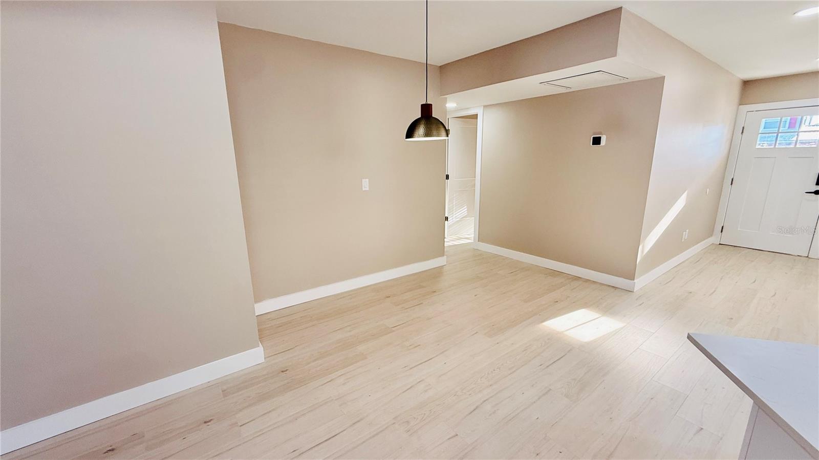 Image 18 of 54 For 6409 Rosewood Drive