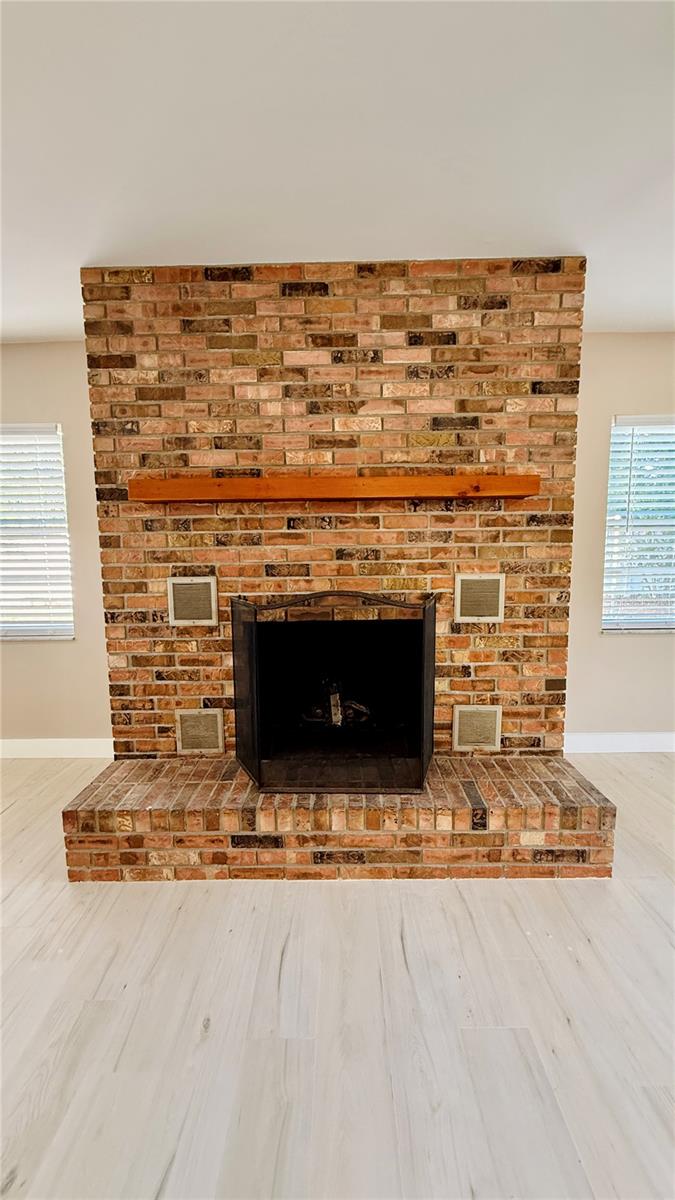 Image 24 of 54 For 6409 Rosewood Drive