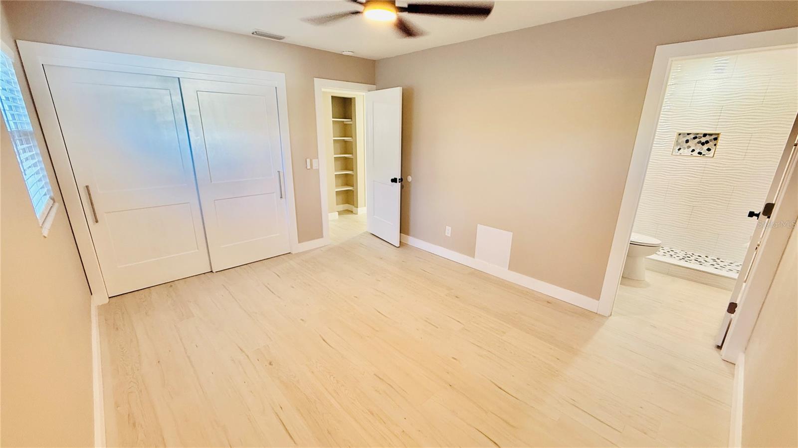 Image 31 of 54 For 6409 Rosewood Drive