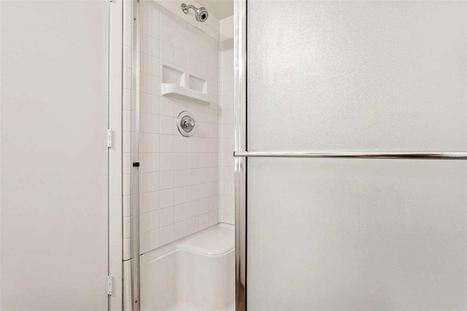 Image 18 of 32 For 2690 Coral Landings Boulevard 622